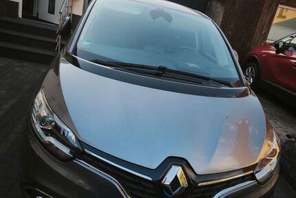 Renault Scenic 32.900 km 11.780 &euro; Duisburg 47178