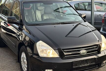 Kia Carnival 205.000 km 3.990 &euro; Essen 45145
