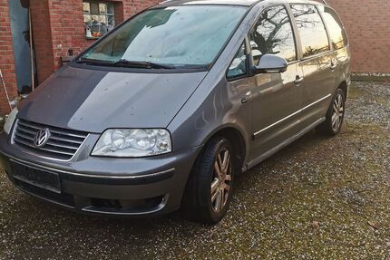 VW Sharan 287.279 km 2.500 &euro; Alpen 46519