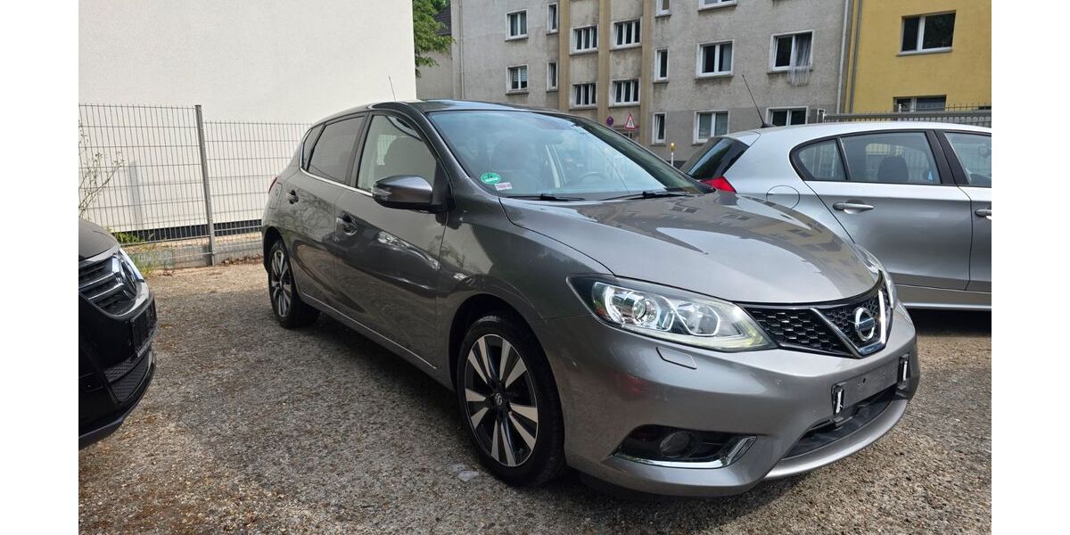 Nissan Pulsar 131.000 km 5.900 &euro; Essen 45144