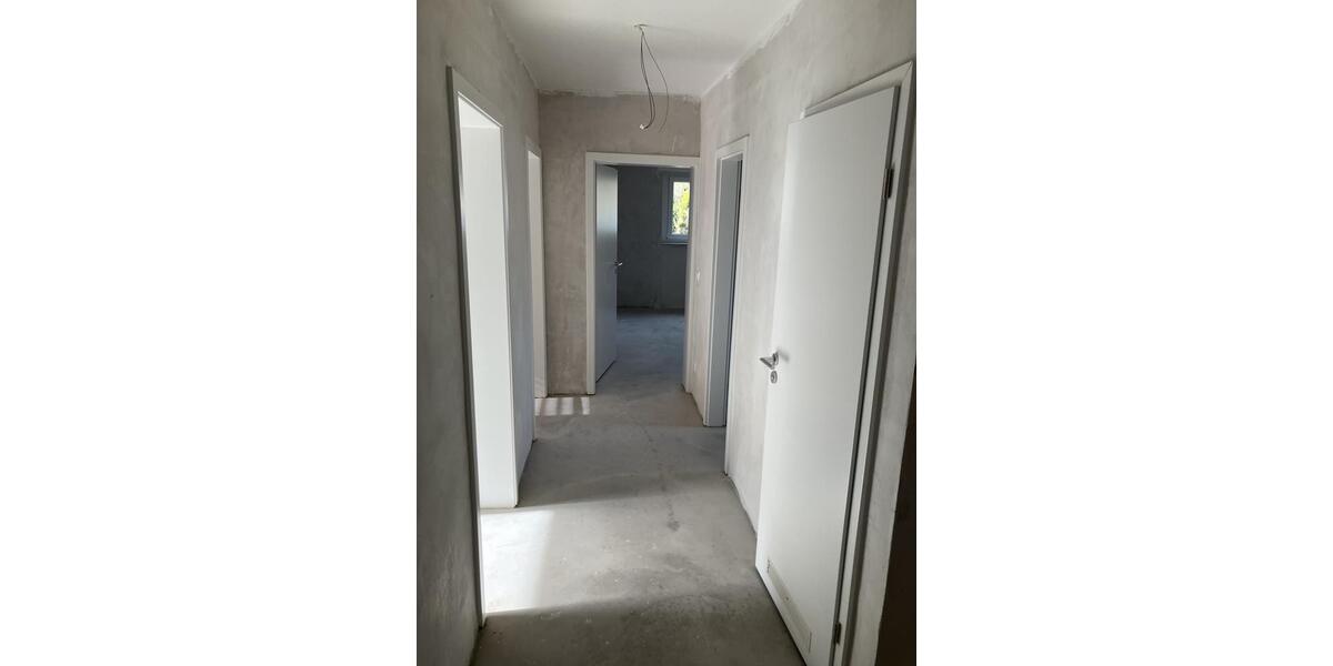 Attraktive 4-Zimmer-Etagenwohnung in Kamp-Lintfort – außergewöhnliches Wohnerlebnis! 4.5 zimmer