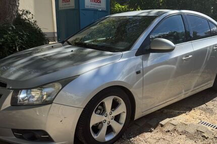 Chevrolet Cruze 235.000 km 3.799 &euro; Essen 45329