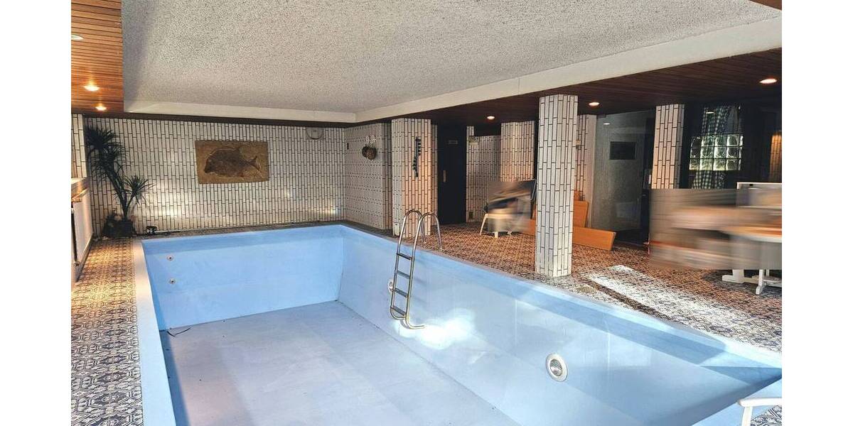 Bungalow Bochum Stiepel - 5 Zimmer, 158 m&sup2;, 830.000&euro; | Angebot:26331508