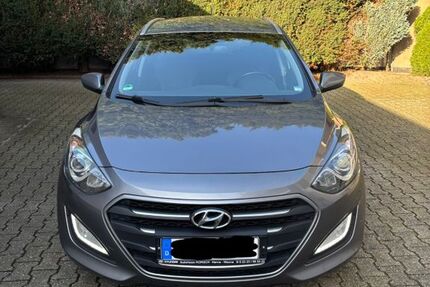 Hyundai i30 316.000 km 5.200 &euro; Herne 44651