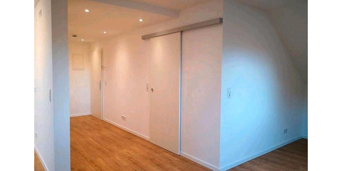 Dachgeschoßwohnung Mülheim an der Ruhr Dümpten - 1.5 Zimmer, 50 m&sup2;, 170.000&euro; | Angebot:26931457