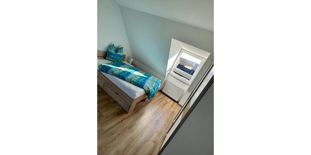 Dachgeschoßwohnung Bochum Altenbochum - 1 Zimmer, 38 m&sup2;, 598&euro; | Angebot:26296375