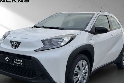 Toyota Aygo (X) 3.036 km 14.990 € Dinslaken 46537