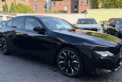 BMW 520 5.000 km 69.615 &euro; Gelsenkirchen 45886