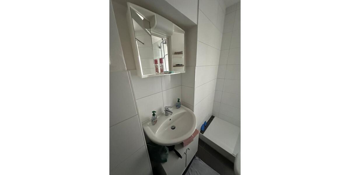Erdgeschoßwohnung Gelsenkirchen Gelsenkirchen-Mitte - 3 Zimmer, 60 m&sup2;, 440&euro; | Angebot:26315051