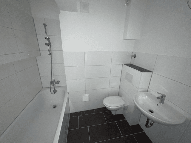 Etagenwohnung Essen Altendorf - 4 Zimmer, 133 m&sup2;, 979&euro; | Angebot:26826606