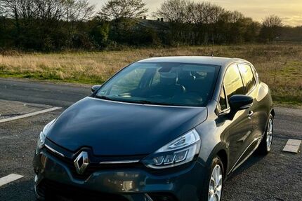 Renault Clio 162.358 km 6.900 &euro; Neukirchen-Vluyn 47506