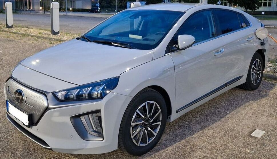 IONIQ