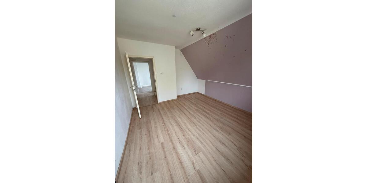 Dachgeschoßwohnung Marl Alt-Marl - 3 Zimmer, 66 m&sup2;, 830&euro; | Angebot:27540817