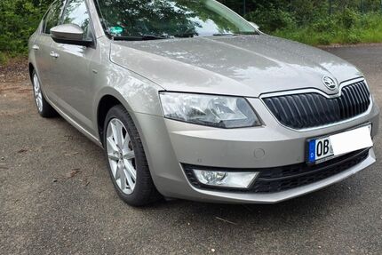 Skoda Octavia 103.000 km 9.400 &euro; Oberhausen 46147