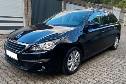 Peugeot 308 135.166 km 7.000 &euro; Essen 45309
