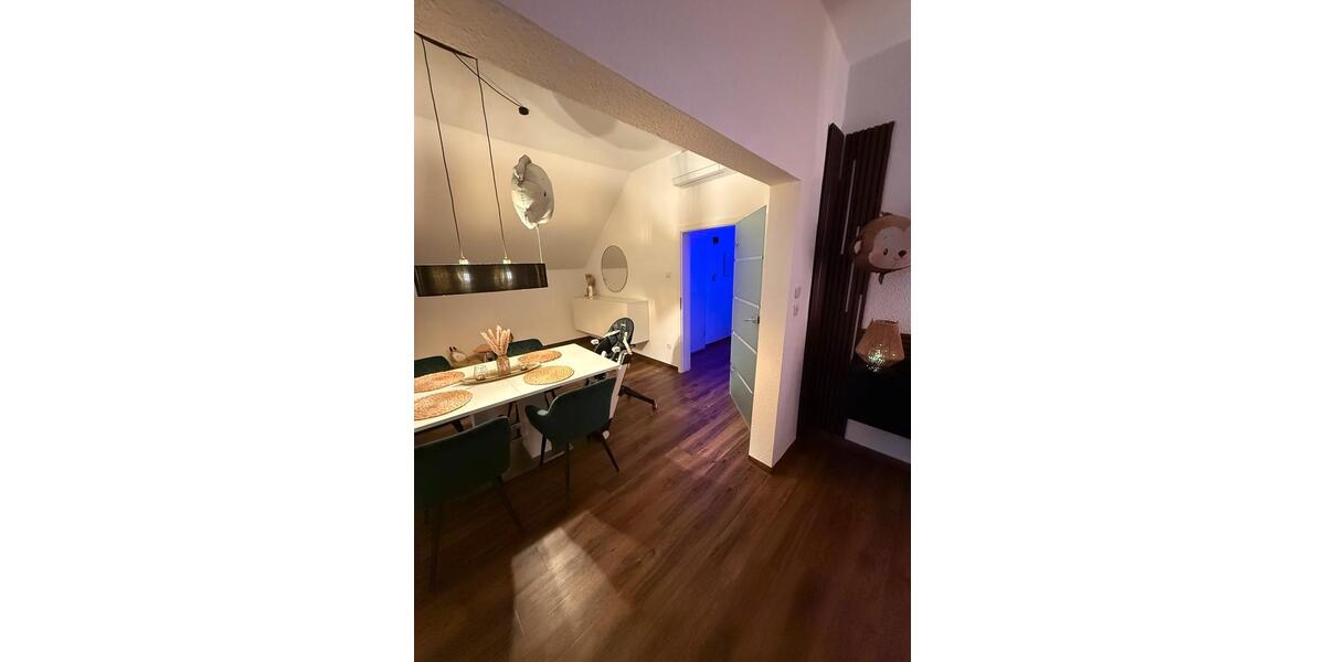 Dachgeschoßwohnung Herten - 4 Zimmer, 82 m&sup2;, 580&euro; | Angebot:26399835