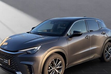 Lexus LBX 16.855 km 32.450 &euro; Wesel 46485