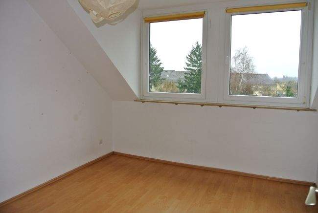Etagenwohnung Mülheim an der Ruhr Mitte-Ost - 3 Zimmer, 98 m&sup2;, 650&euro; | Angebot:26128709