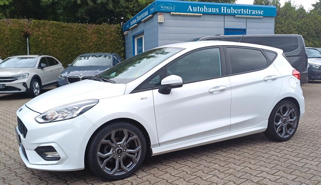 Ford Fiesta 53.800 km 11.980 &euro; Essen 45307
