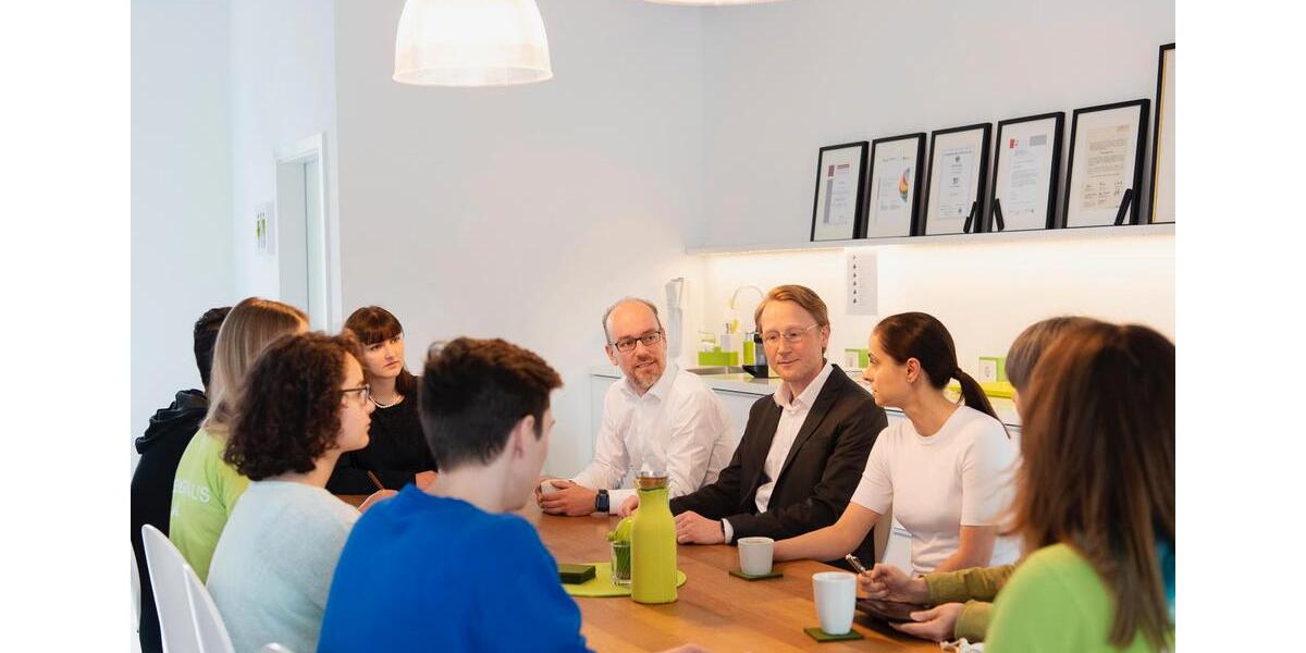 Lichtdurchflutete Arbeitsplätze in Marl Coworking flexibel & Kaffee inklusive zimmer