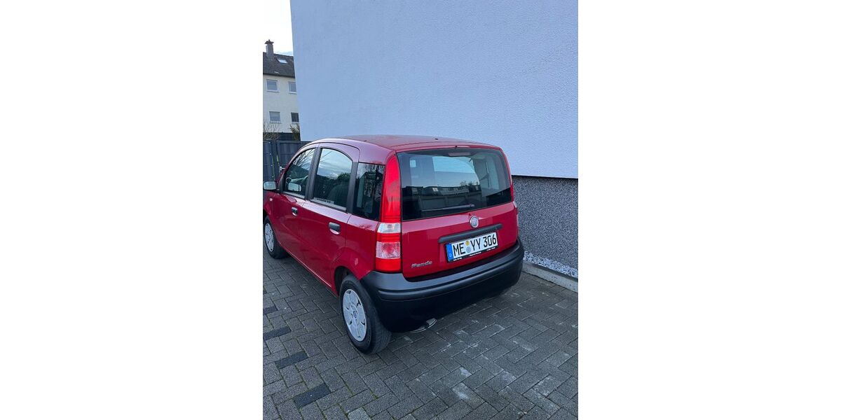 Fiat Panda 153.386 km 2.500 € Velbert 42553