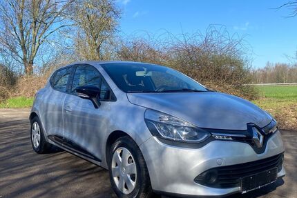Renault Clio 120.000 km 4.999 &euro; Kamp-Lintfort 47475