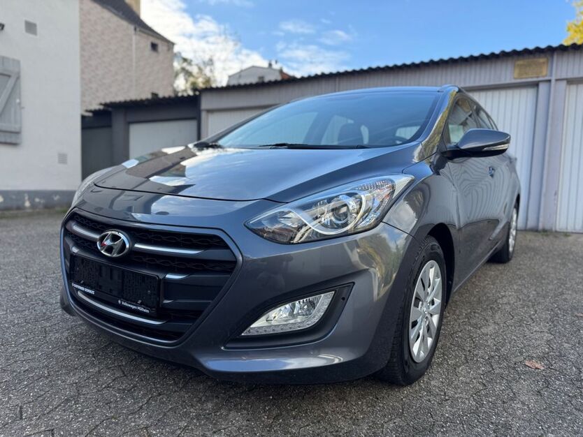 Hyundai i30 89.636 km 10.500 € Mülheim an der Ruhr 45479