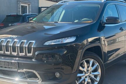 Jeep Cherokee 125.713 km 8.800 &euro; Gelsenkirchen 45884