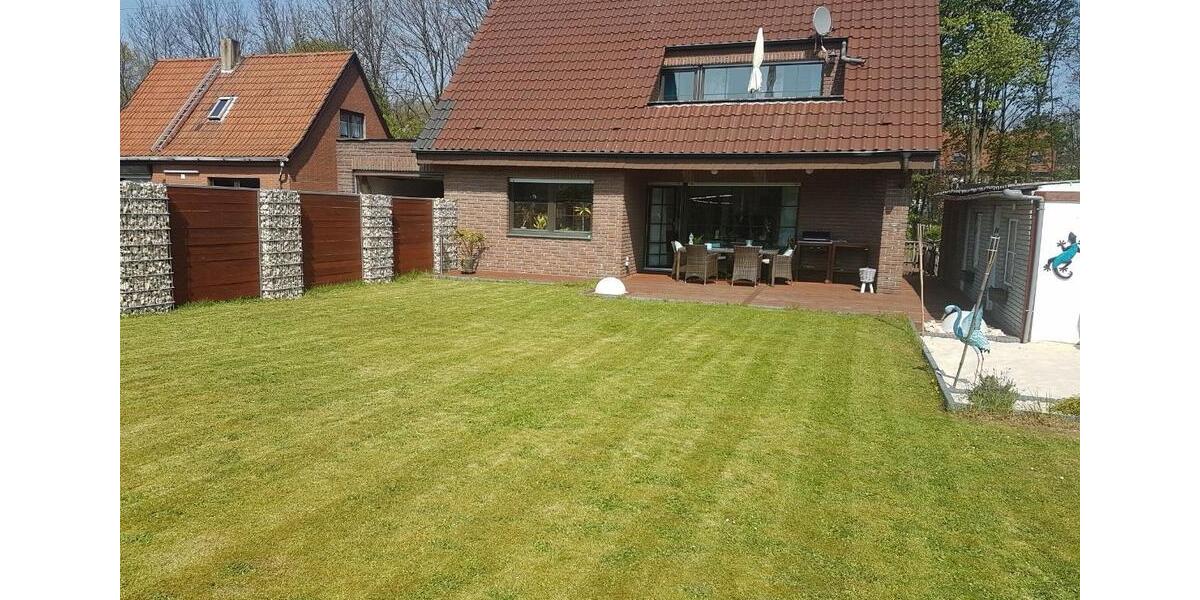 Doppelhaushälfte mal anders! Untere Etage zum Verkauf! 4.5 zimmer