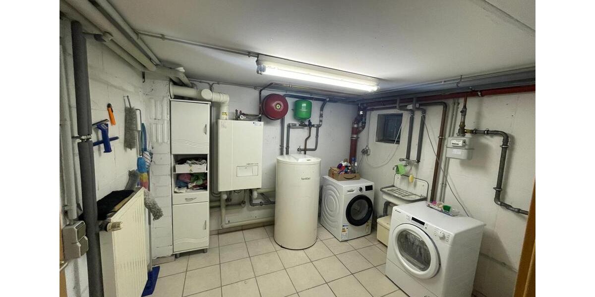 Idyllische Doppelhaushälfte in Spielstraße nähe Südringcenter 4 zimmer