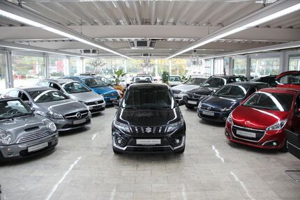 Suzuki Vitara 29.000 km 17.990 € Essen 45356