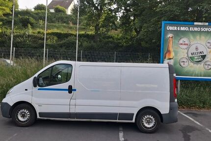 Opel Vivaro 210.000 km 3.100 &euro; Witten 58452