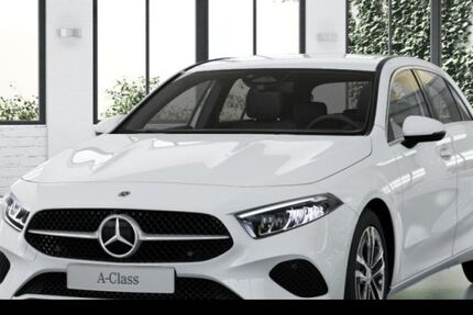 Mercedes-Benz A 180 9.900 km 33.990 € Duisburg 47138