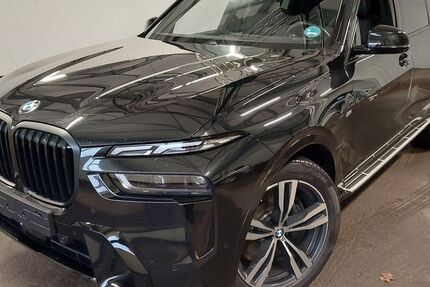 BMW X7 25.595 km 89.840 &euro; Bochum 44809