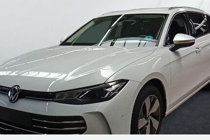 VW Passat Variant 16.192 km 34.390 € Gelsenkirchen 45888