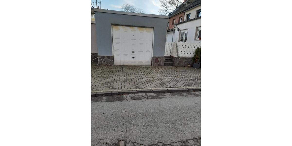 Reihenhaus Duisburg Beeck - 5 Zimmer, 135 m&sup2;, 360.000&euro; | Angebot:26367554
