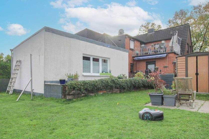 Doppelhaushälfte in Moers-Hochstraß Schöne Lage! Schöner Preis! 6 zimmer