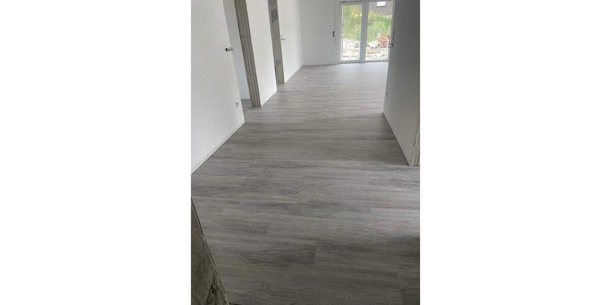 Etagenwohnung Essen Bochold - 4 Zimmer, 110 m&sup2;, 1.430&euro; | Angebot:25760327