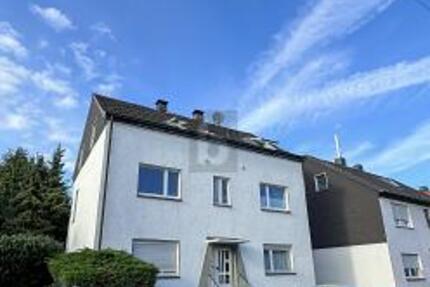 INVESTMENTCHANCE: 2 MFH + GEWERBEHOF IM PAKET - Haus Bochum | Angebot:26766109