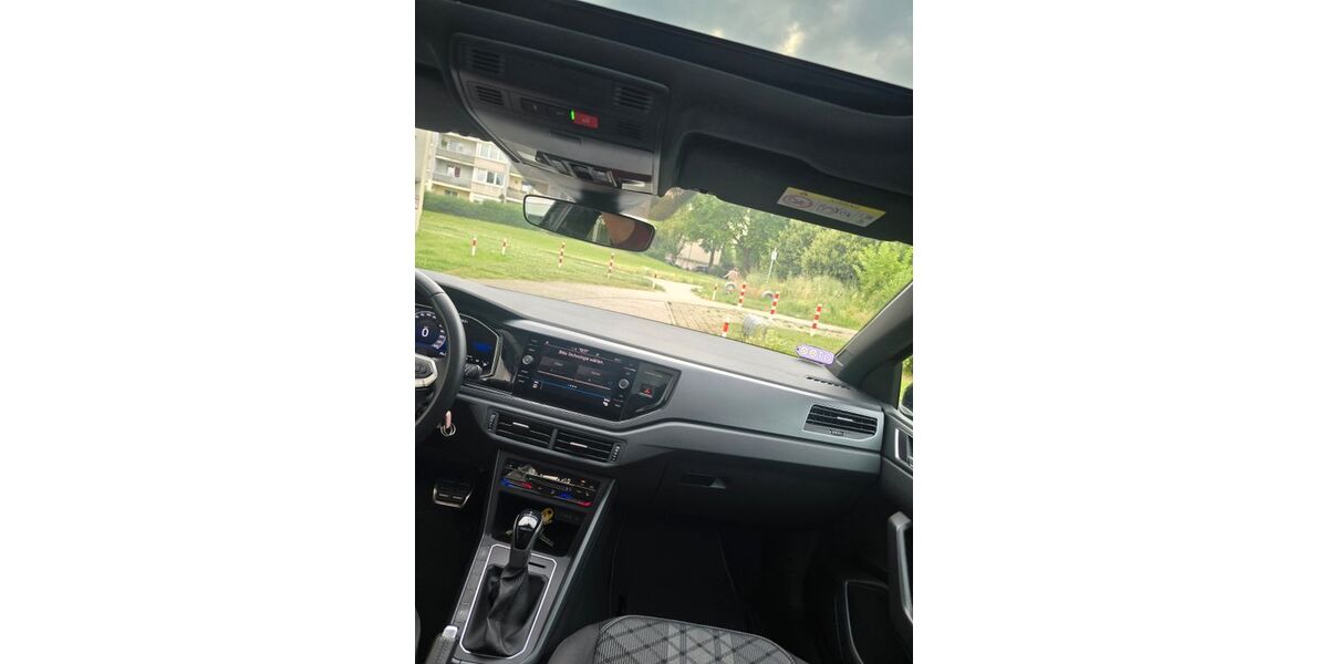 VW Taigo 37.000 km 20.750 &euro; Duisburg 47226