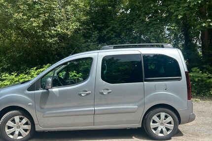 Citroen Berlingo 104.000 km 7.595 &euro; Essen 45219