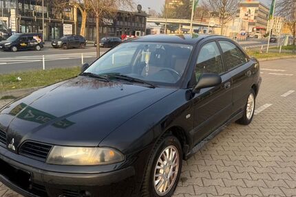 Mitsubishi Carisma 198.000 km 800 &euro; Essen 45143