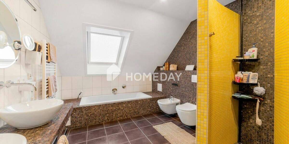 Etagenwohnung Herten Stadtmitte - 5 Zimmer, 114 m&sup2;, 399.000&euro; | Angebot:26140792