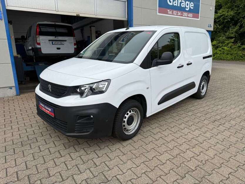 Peugeot Partner 149.281 km 9.999 € Bochum 44894
