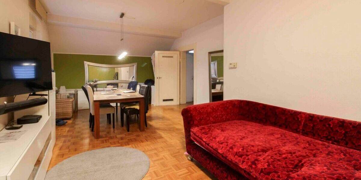 Mehrfamilienhaus, Wohnhaus Bochum Laer - 6 Zimmer, 211 m&sup2;, 320.000&euro; | Angebot:26344649