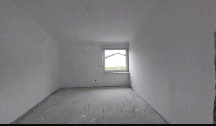 Modernisiertes Split-Level-Haus von Privat 5.5 zimmer