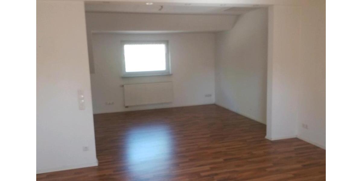 Etagenwohnung Gelsenkirchen Erle - 2 Zimmer, 81 m&sup2;, 780&euro; | Angebot:26351665
