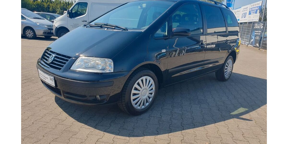 VW Sharan 99.748 km 8.499 &euro; Essen 45326