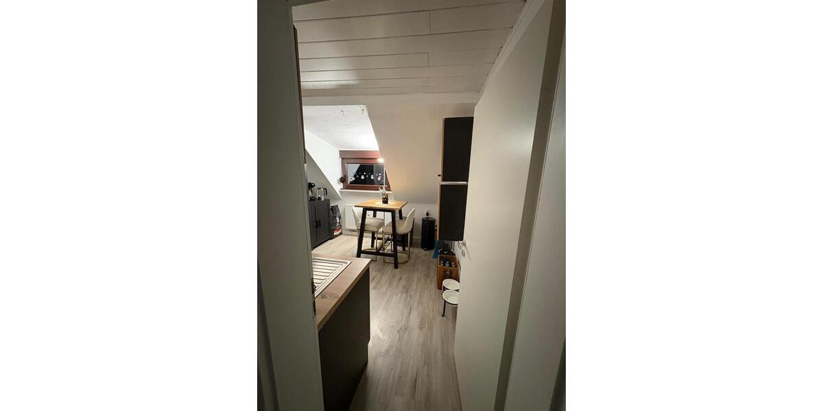 Attraktive, modernisierte Wohnung in ruhiger Lage – ab 1.3.26 2.5 zimmer