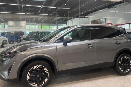 Nissan Qashqai 21.199 km 28.980 &euro; Oberhausen 46049